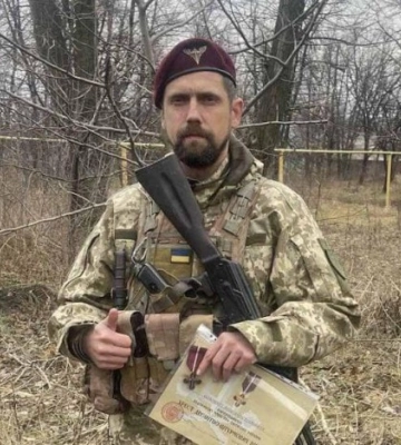 У Кролевці проведуть в останню путь захисника Андрія Соломаху
