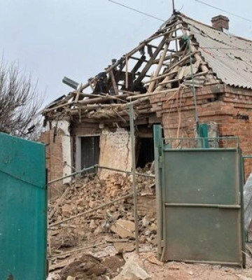 Три артобстріли та сім ударів дронами. Війська РФ 10 разів за день атакували Нікопольский район Дніпропетровщини