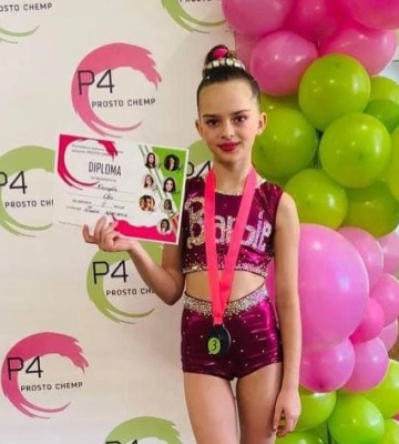 Повітряні гімнастки з Волині здобули нагороди на всеукраїнському чемпіонаті