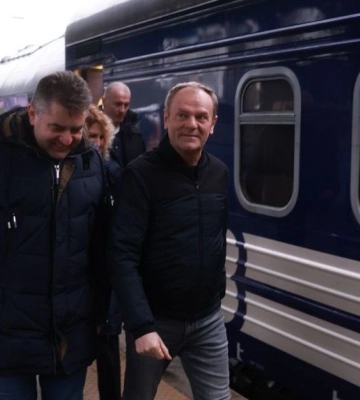 Туск у Києві: будемо розмовляти, щоб якомога швидше вирішити проблеми
