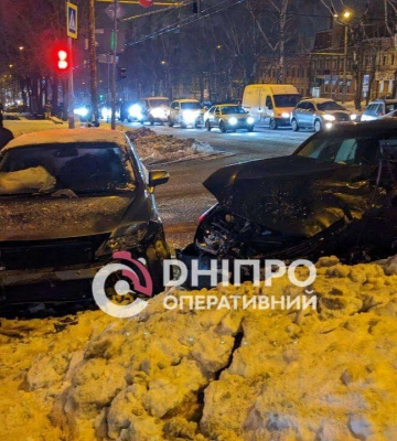 У Дніпрі сталася серйозна аварія