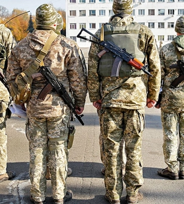 Полтавські військові про мобілізацію та призупинення перейменування вулиць — головне за 11 січня