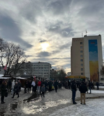 У центрі Луцька – пам&#039;ятний захід з нагоди Дня Соборності України. Фото