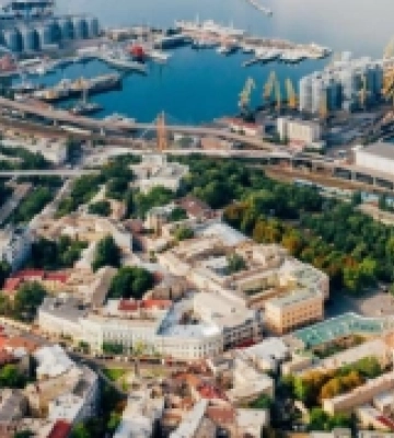 Вулиці на честь Героїв України, парк Марка Твена та сквер Рози вітрів: в Одесі оберуть нові назви топонімам