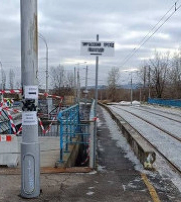 На столичну станцію “Романа Шухевича” організували тимчасовий прохід для пасажирів через відновлювальні роботи (схема)