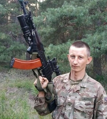 Додому на щиті повертається захисник з Вараського району