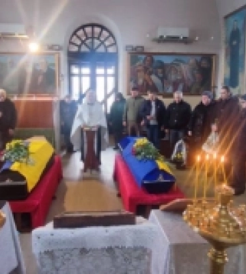 У Херсоні поховали двох військовослужбовців