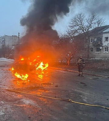Окупанти атакували Куп&#039;янськ: в автомобілі заживо згорів чоловік
