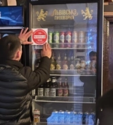 У Новому Бузі на Миколаївщині провели профілактичний вечірній рейд «Діти вулиці»