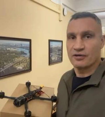 Кличко передав 23 батальйону президентської бригади партію FPV-дронів
