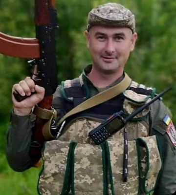 Загиблому на війні лучанину, сину артистки Волинського народного хору просять надати звання Героя України
