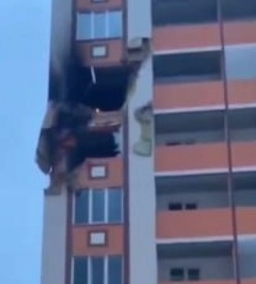 В Києві на Софіївській Борщагівці пошкоджено багатоповерхівку: фото і відео