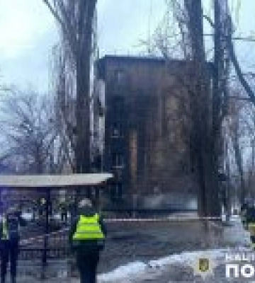 Столиця під ракетним обстрілом: правоохоронці працюють на місцях події