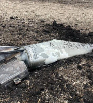 На Київщині через падіння уламків ракет постраждали три людини, є пошкодження – ОВА