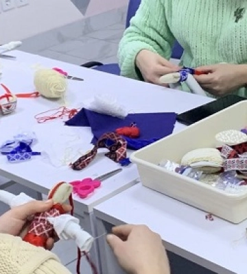 У Миколаєві відроджують традицію українських мотанок