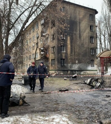Більшість дітей врятувались в сховищі: вибухова хвиля пошкодила київський гуртожиток "Укрзалізниці"