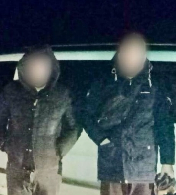 Біля кордону на Одещині затримали мікроавтобус з чоловіками, які намагались незаконно виїхати у Молдову