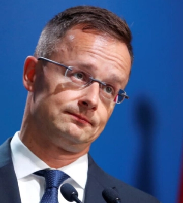 Глава угорського МЗС отримав листа з погрозами через візит до України – ЗМІ