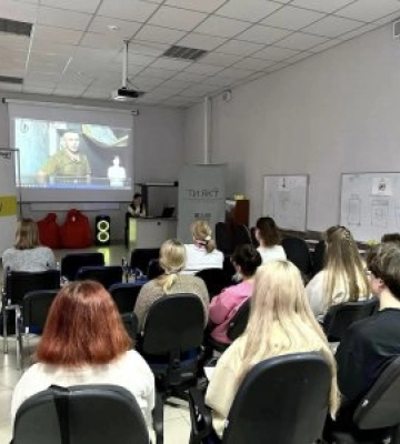 У Миколаєві відбувся захід для студентів на тему ментального здоров&#039;я в рамках програми «Ти як?»