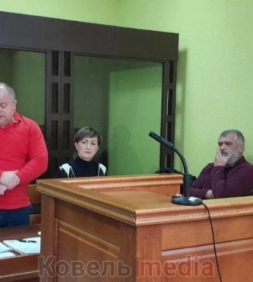 Двоє медиків з Волині, які підробляли документи для ухилянтів та допомогали з виїздом їх за кордон, досі працюють на своїх місцях