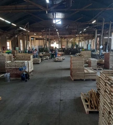 Фонд держмайна продав за мільйони львів`янам паркетний цех на Рівненщині