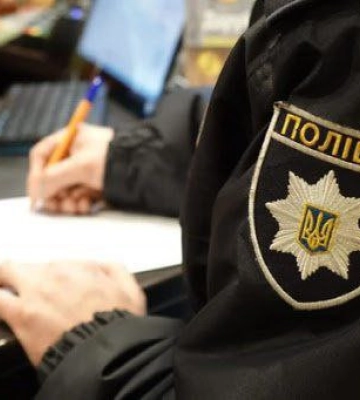 На Черкащині пʼяний працівник лісового господарства пропонував хабар патрульним
