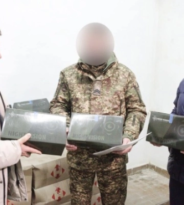 Вінницька громада передала нацгвардійцям тепловізори та хімічні грілки
