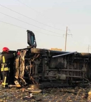 На Волині бус злетів у кювет, перекинувся і ледь не загорівся 