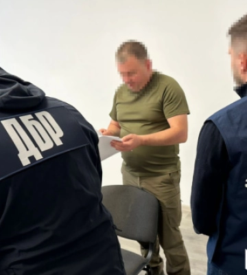 Екскерівників двох військкоматів на Рівненщині судитимуть за побиття підлеглого