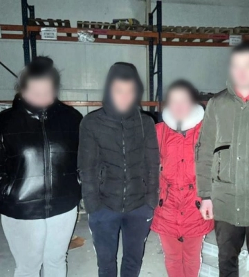 Посмотреть на разрушения: нарушители проникли в поврежденный ТЦ на Салтовке