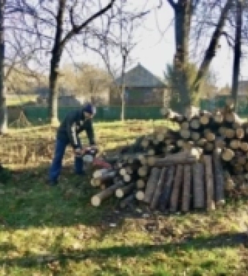 Минулого року понад 400 безробітних волинян залучили до суспільно корисних робіт
