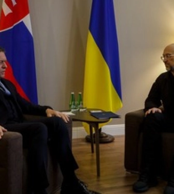 Хватило одного визита: Фицо резко изменил риторику по отношению к Украине