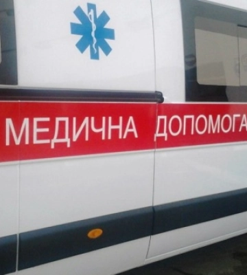 Над Дніпром збили дві ворожі ракети: через падіння уламків поранений чоловік