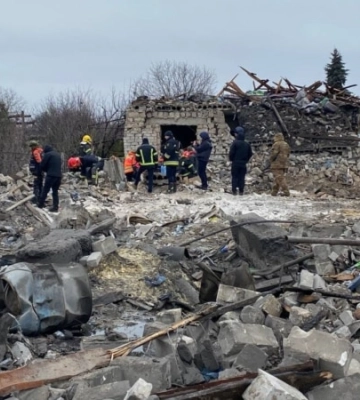 РФ вдарила ракетою по Гірнику в Донецькій області: двоє загиблих, багато поранених