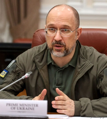 Прем'єр-міністр Шмигаль йде під суд. Що відомо про справу?