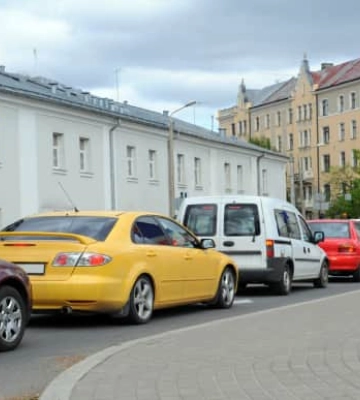 Латвія передасть Україні нову партію автомобілів, конфіскованих у п'яних водіїв
