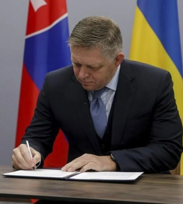 Шмыгаль после встречи с Фицо призвал правительство Словакии снять односторонние ограничения на импорт украинской агропродукции
