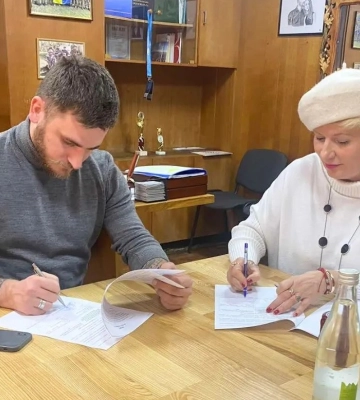 Закарпатський облмуздрамтеатр та Ужгородська школа мистецтв підписали угоду про співпрацю