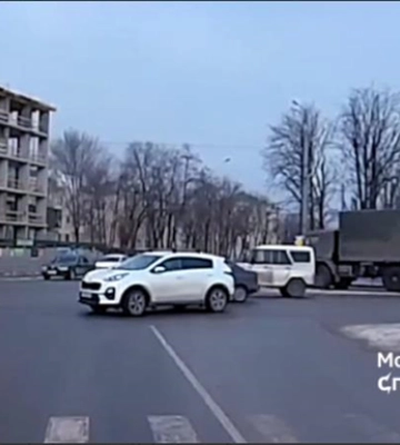 В Мариуполе зафиксировали активное движение грузовиков с БК оккупантов