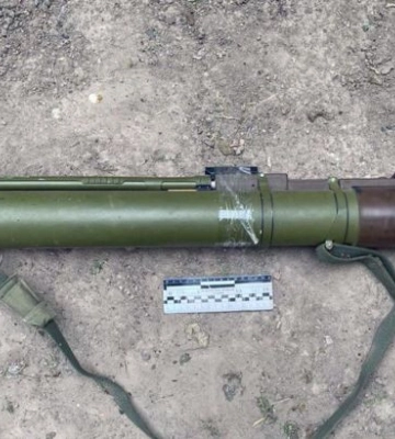 У Кривому Розі чоловік вистрелив в багатоповерхівку із гранатомета