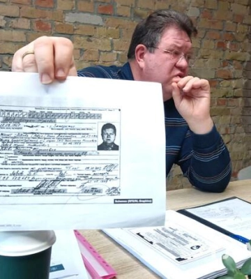 Справа про роспаспорт. Екссуддя Львов понад рік не отримує зарплати