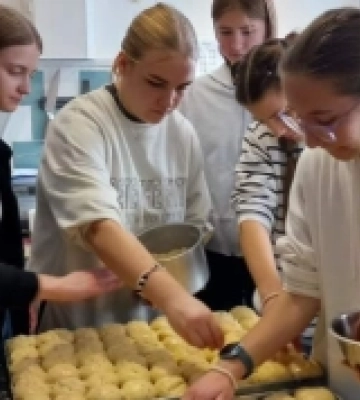 Волинські школярі підготували смачну передачу на Куп&#039;янський напрямок
