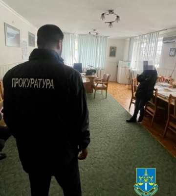 Посадовця Волинського облавтодору викрили на хабарі 
