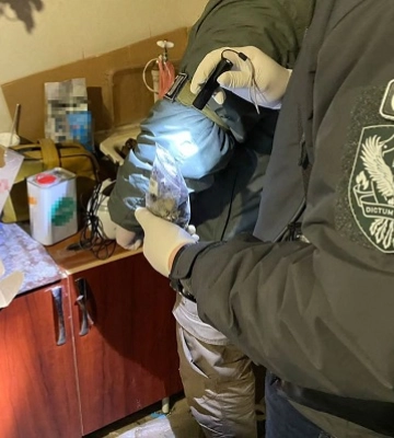 Ліквідовано міжнародний канал продажу важких наркотиків та психотропів до країн ЄС