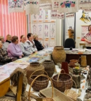 На Волині слухачі Університету вільного часу відвідали фольклорно-етнографічний музей