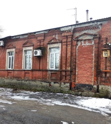 Про Дніпро: історія вулиці Антоновича, де проходили кінні перегони