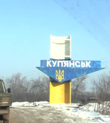 Окупанти обстріляли Куп’янськ із РСЗВ «Ураган»: пошкоджено підприємство, горіла АЗС