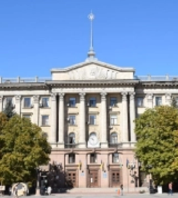 Миколаїв передасть військовим автомобілі та генератори