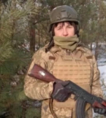 Продовжує справу загиблого сина: мати 24-річного Героя з Волині пішла до лав ЗСУ. Фото