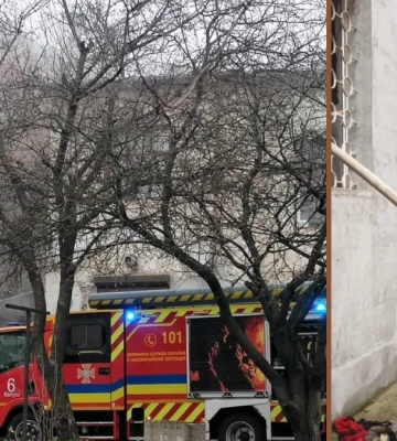 Рятувальники евакуювали 5 людей під час гасіння пожежі в житловому будинку у Калуші